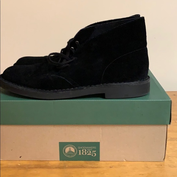 clarks bushacre 2 black suede